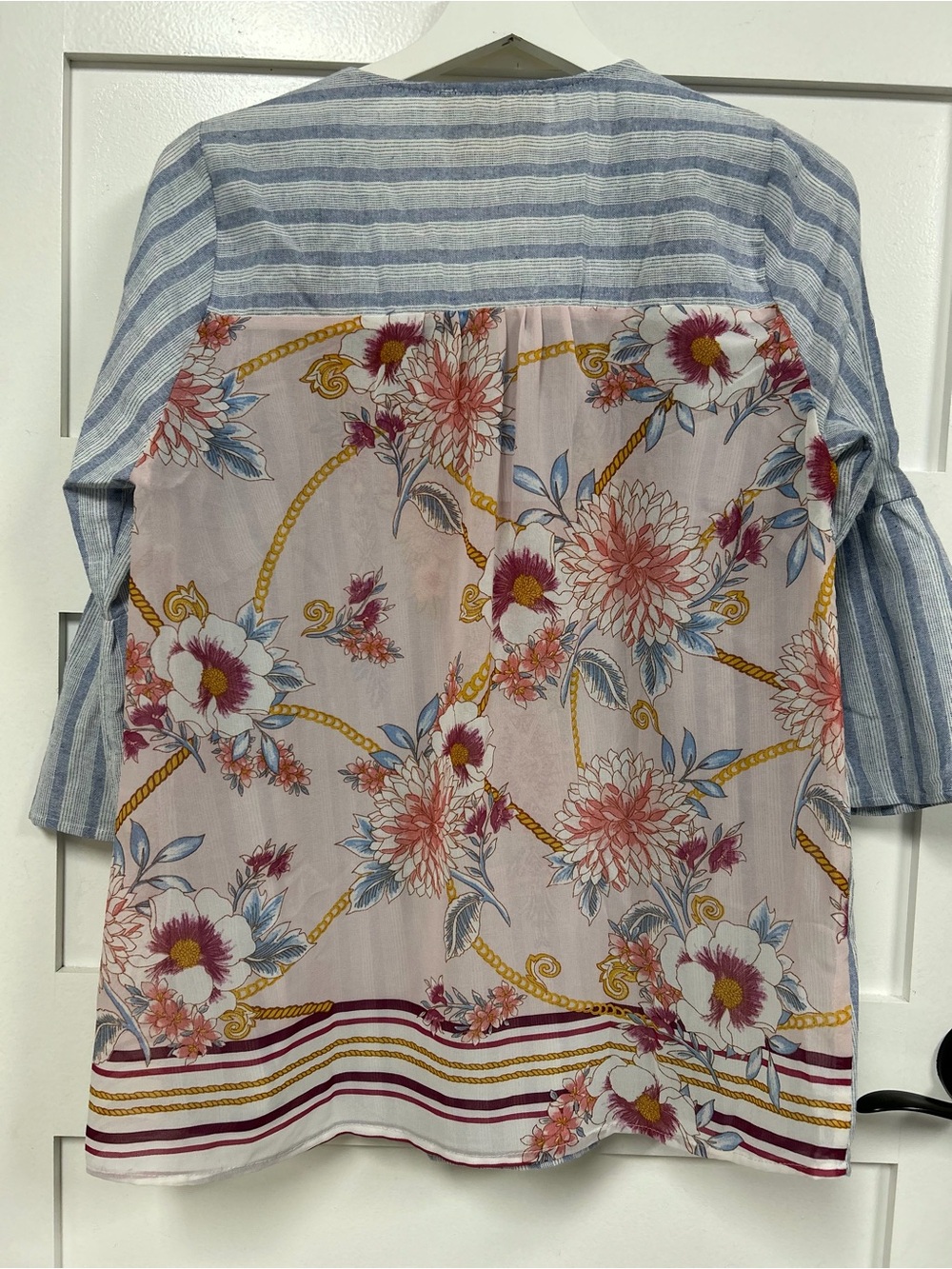 SAVANNA JANE - Embroidered Floral Striped Top - S - Picture 4 of 8